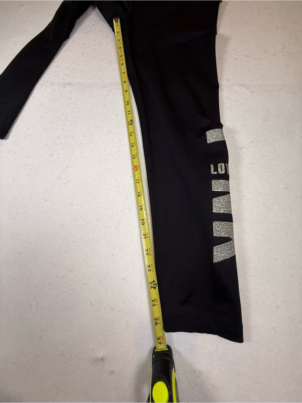 Victoria’s Secret LOVE PINK Yoga 7/8 Black Leggings Sparkly Silver Letters Large - Picture 12 of 12